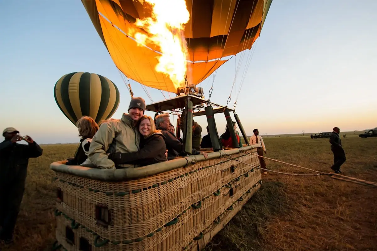 3 DAYS SERENGETI MIGRATION SAFARI WITH HIT AIR BALLOON